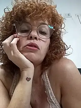 Snapshot of roxybykiss chatting on March 24, 2026, 4:06 am roxybykiss online show from March 24, 2026, 4:06 am