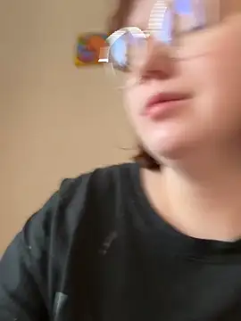 soft focus online show from April 14, 2026, 4:51 am