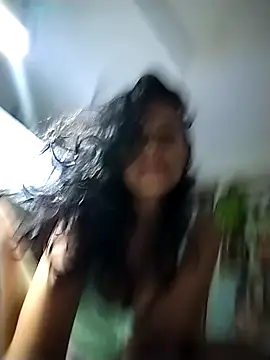 Miacurvi online show from March 13, 2026, 3:35 am