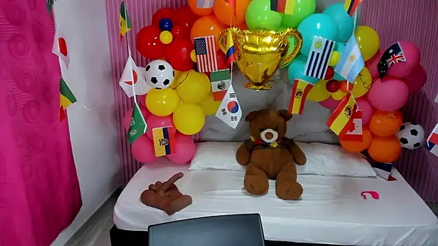 Mily17  online show from June 30, 2026, 11:11 am
