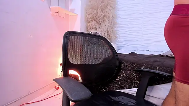 MaxiStanford online show from March 8, 2026, 2:04 am