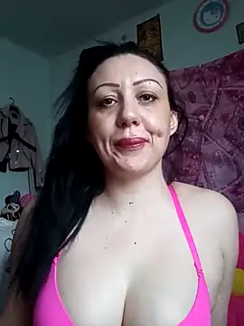 Snapshot of Eufrozina4 chatting on March 24, 2026, 4:23 pm Eufrozina4 online show from March 24, 2026, 4:23 pm