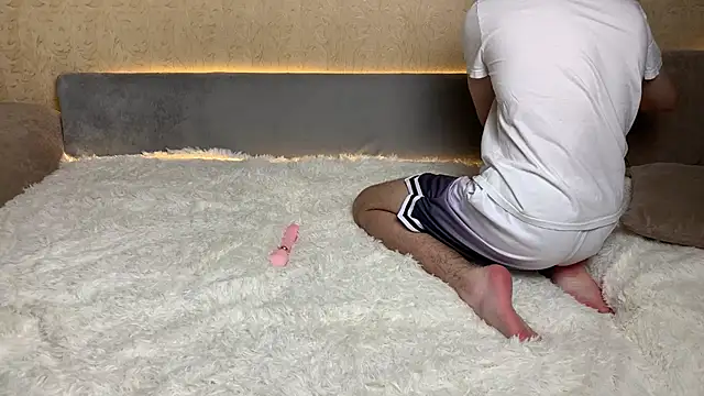 Barbara Mur online show from April 19, 2026, 6:10 pm