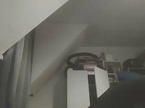 DOUBLETROUBLE7773 online show from April 6, 2026, 11:16 pm