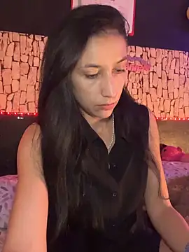 Snapshot of anamaria04 chatting on May 10, 2026, 6:40 am anamaria04 online show from May 10, 2026, 6:40 am