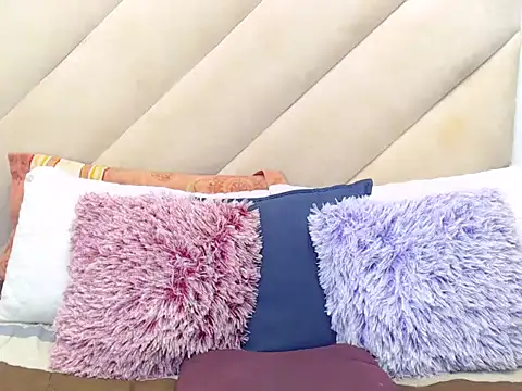 TokyoXXX online show from April 2, 2026, 8:50 pm