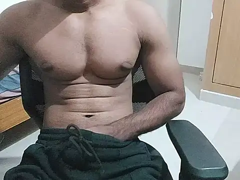 kratosTheHunk online show from June 9, 2026, 5:35 pm