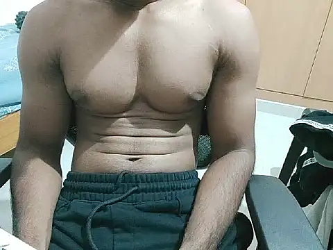 kratosTheHunk online show from July 9, 2026, 5:39 pm