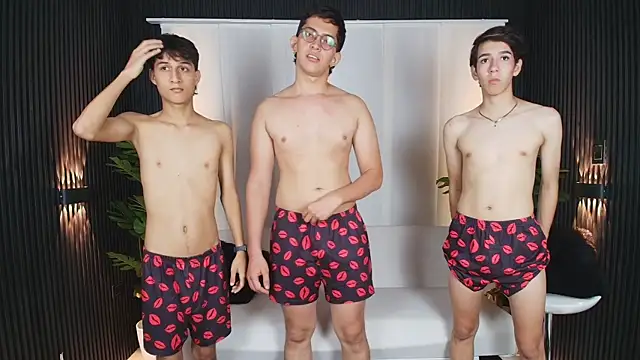 Snapshot of Partyhot_cum chatting on March 1, 2026, 8:55 pm Partyhot cum online show from March 1, 2026, 8:55 pm