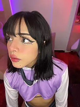 Taylor  0 online show from April 17, 2026, 1:03 pm