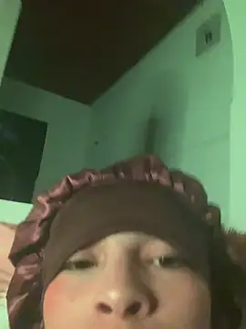 hot-valery online show from April 7, 2026, 4:24 am