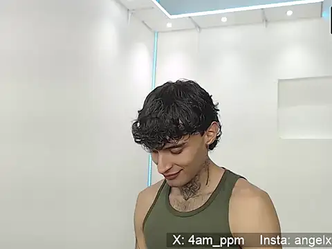 yourxcyberxangel online show from April 2, 2026, 12:36 pm