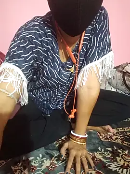 Couple hot999 online show from May 22, 2026, 5:58 am