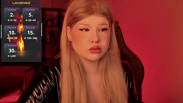 LilithNlsn online show from May 16, 2026, 11:57 pm