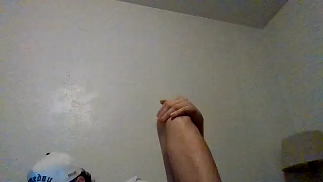 TallHungandCloudy69 online show from March 21, 2026, 6:51 am
