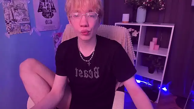 SKAIRAS SKY online show from March 2, 2026, 1:51 pm