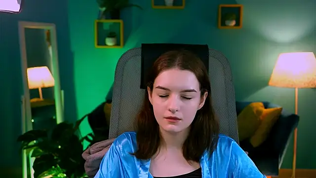 KellieBanshe online show from April 1, 2026, 4:13 am