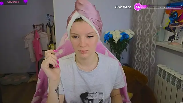 Snapshot of Mary_Blu chatting on April 12, 2026, 1:54 am Mary Blu online show from April 12, 2026, 1:54 am