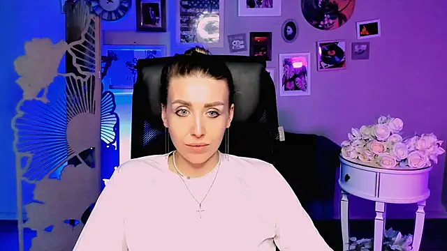 MonicaRiley online show from March 10, 2026, 3:50 pm