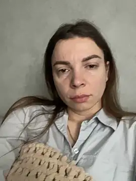 Luna2547 online show from March 19, 2026, 5:33 am