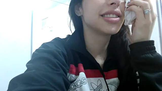 sweetwanda online show from March 23, 2026, 1:48 pm