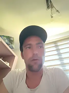 Snapshot of Speedyvinc chatting on June 20, 2026, 1:36 pm Speedyvinc online show from June 20, 2026, 1:36 pm