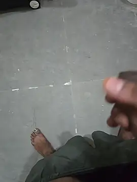 bigbuldgee online show from April 5, 2026, 4:20 am