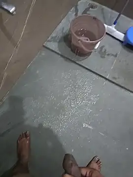 bigbuldgee online show from April 29, 2026, 6:58 pm