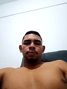 Snapshot of hugoafricano chatting on March 10, 2026, 7:02 am hugoafricano online show from March 10, 2026, 7:02 am