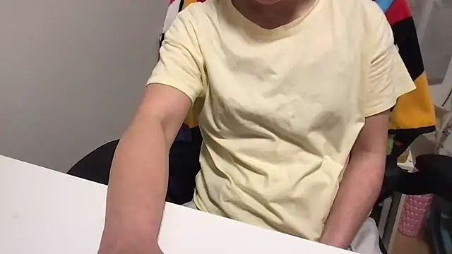 livelady1er online show from March 12, 2026, 2:01 pm