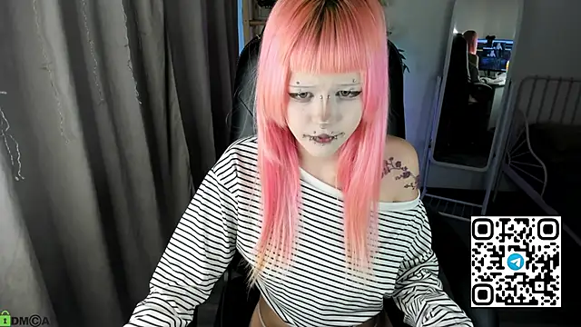 Necucuby online show from April 13, 2026, 8:09 am