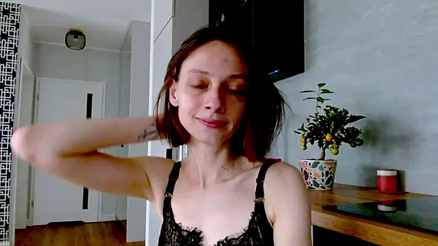 Snapshot of misssweet chatting on June 4, 2026, 9:48 am misssweet online show from June 4, 2026, 9:48 am