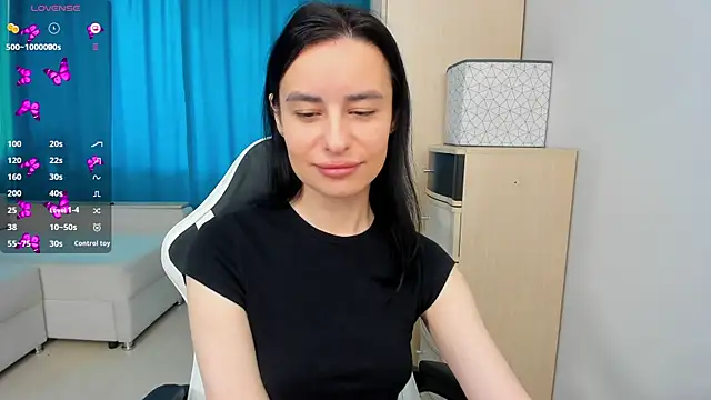 Snapshot of Horny__Nikki chatting on July 12, 2026, 1:18 am Horny Nikki online show from July 12, 2026, 1:18 am