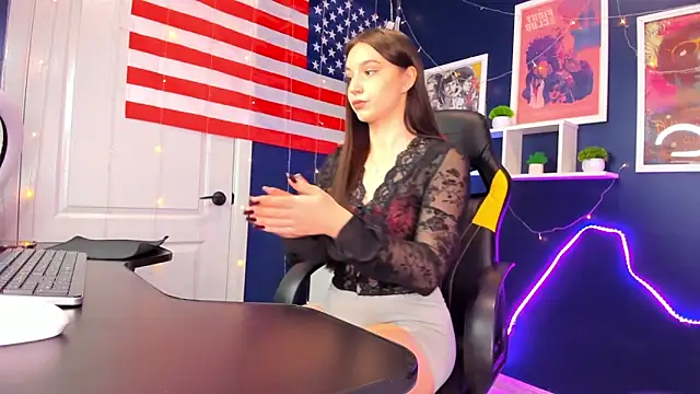 Katy waves online show from March 10, 2026, 11:15 am