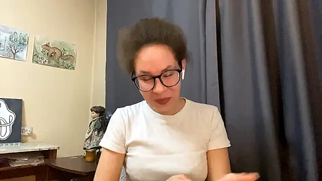 Selena blom online show from March 3, 2026, 12:55 pm