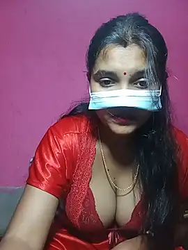 Sexy Sonniyaa online show from July 4, 2026, 6:14 pm