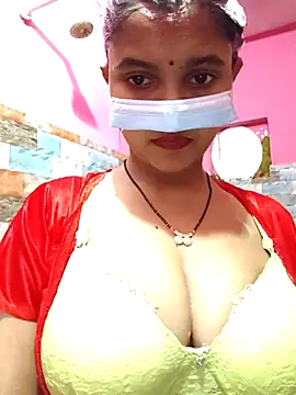 Sexy Sonniyaa online show from August 3, 2026, 6:45 am