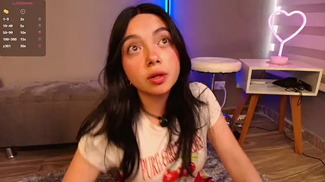 Snapshot of Im_Elaris chatting on March 4, 2026, 5:30 pm Im Elaris online show from March 4, 2026, 5:30 pm