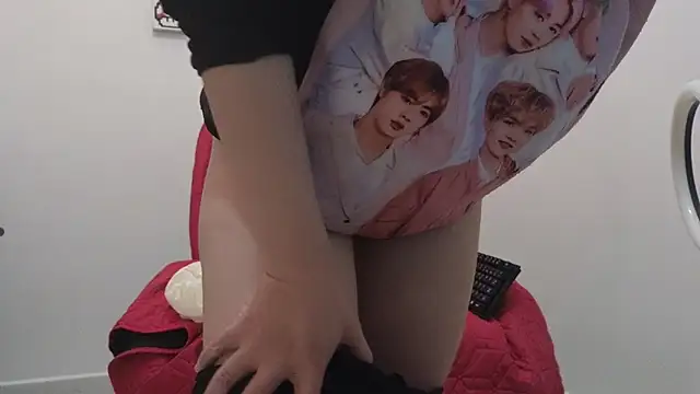 Caroline hernandes online show from March 19, 2026, 1:04 pm