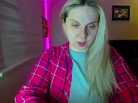 callme iva online show from April 1, 2026, 11:33 am