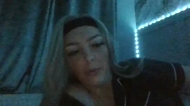 LusciousLailax online show from March 3, 2026, 10:59 pm