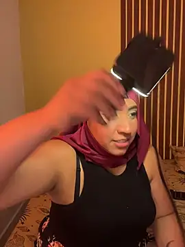 Chandra Yusef online show from March 21, 2026, 3:26 pm