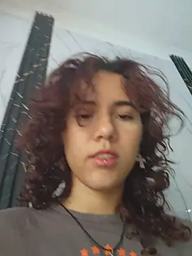 Isabella Stark online show from April 5, 2026, 12:35 pm