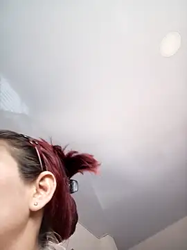 Romi scott online show from March 22, 2026, 6:33 pm