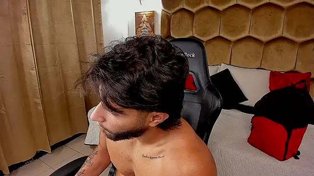 Emmet CollinsJS online show from March 19, 2026, 4:27 am