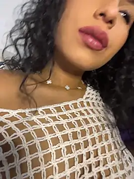 AmeliaAndersson online show from May 9, 2026, 11:43 pm