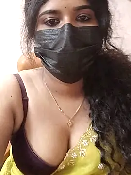 Sunitha28 online show from April 26, 2026, 4:26 pm