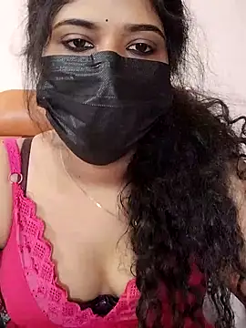 Sunitha28 online show from April 27, 2026, 6:22 am