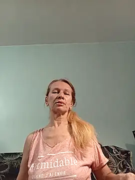 ViktoriaSexi1 online show from March 17, 2026, 6:44 pm