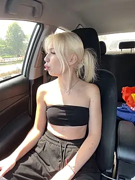 KissAurora  online show from March 6, 2026, 6:54 am